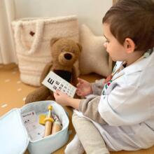 TOOKY TOY Деревянный маленький доктор. Набор доктора в чемодане с аксессуарами