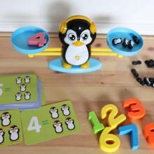 WOOPIE Balance Scale Learning Counting Penguin