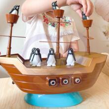 WOOPIE Arcade Game Pirate Ship Penguins