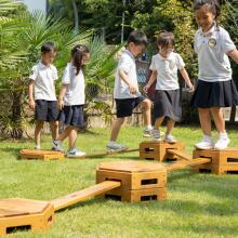 CLASSIC WORLD EDU Wooden Track Balance Beam XXL Motor Movement Path