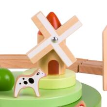 CLASSIC WORLD Wooden Train Farm