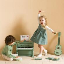 CLASSIC WORLD Wooden Vintage Musical Instruments Set 18ms+
