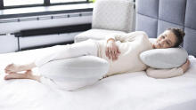 La Bebe™ Maternity Satin Pillow Sì - Duo Art.608575 Satīna audums. Daudzfunkcionāls spilvens/pakavs grūtniecēm, ar memory foam