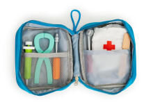 Dental set bag with 7 accessories for children
