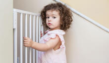 Drošības vārti, 74-105 cm, kāpnēm un durvīm, tērauds, papildu paneļi, balti, ECOTOYS
