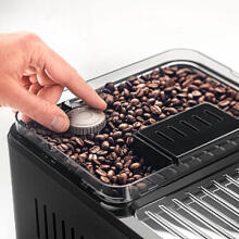 Эспрессо-машина DeLonghi ECAM 450.65.S