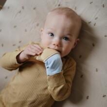 Mushie Silicone Teether Mitten Sun Art.101743  Silicone rattle (100% natural)