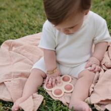 Mushie Flower Press Toy Art.2830476 Silicone rattle (100% natural)