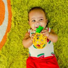 OBALL 16759-6 Teething Toy Hold My Own Pineapple 0+