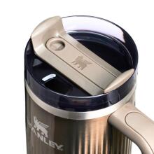 Thermos mug with straw The Quencher H2.0 Fluted Tumbler 0.89L metallic brown