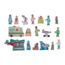 Game box with wooden figures, Doctors