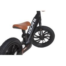 Aga Design Qplay Racer Art.281261 Red   Детский велосипед - бегунок с металлической рамой и надувными колёсами