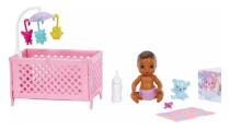 Doll - HJY34 / 98309 - BARBIE - SKIPPER - BABYSITTERS - with crib