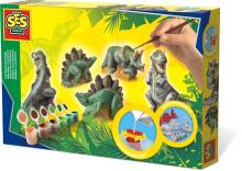 SES Casting and painting Dinosaurs