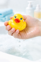 Happy Toys Bath Toy Duck Art.9842 Classic Bath Toy Duck 6cm, makes a squeaking sound