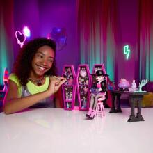 Monster High Secret Potion Room – Draculaura Playset with Count Fabulous & Magical Transformations