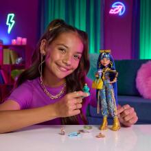 Monster High Cleo de Nile – золотой стиль