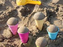 Bebe Basic Sand Toys Ice Art.290212 Fruit themed sand toys - 5 pcs