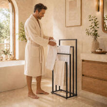 Brīvi stāvošs dvieļu turētājs ar 4 metāla stieņiem melnā krāsā ModernHome