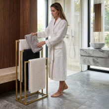 Freestanding metal towel rack with 3 arms, gold, ModernHome