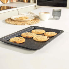 Salter BW070331EU7  Megastone 6 Cup Muffin Pan