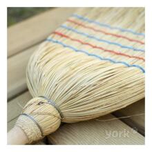 Universal broom with wooden handle Sorgo