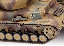 Revell Plastic Model Flakpanzer IV Wirbelwind (2 cm Flak 38) 1:72
