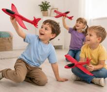 Bebe Basic Small Planer Art.294567 Yellow Set: Glider airplane made of lightweight and durable foam + 36cm launcher