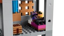 LEGO Minecraft Ghast Station