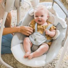 Ingenuity Comfort 2 Go Portable Baby Swing Art.296542 Endless Bloom pārnēsājams šūpuļkrēsls