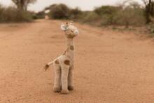 Little Dutch Cuddle Giraffe 42 cm Safari Friends GRS Art.8354