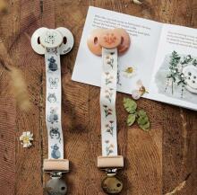 Elodie Details Pacifier Clip Art.244426 Meadow Flower