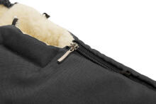 Sensillo Classic Romper Bag Art.823 Black/Wool Bērnu ziemas ratu guļammaiss ar aitas vilnas oderi