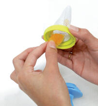 Nuby Nibbler Baby Safe Feeder Art. 5360