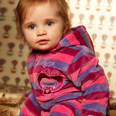 Pippi 2012 546141 Vaikiška veliūrinės suknelės tunika dryžuota