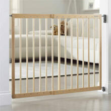 Munchkin Art.11450 Extending Wooden Safety Gate