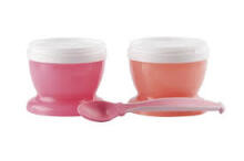 Thermobaby 1659 - 2 decorated section plates with spoon  