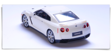MJX R/C Techic  Nissan GT-R R35  Радиоуправляемая машина масштаба 1:14 (белый)