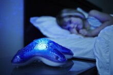 Cloud B Art. 7463-BL Tranquil Starfish™ Muzikāla naktslampa-projektors