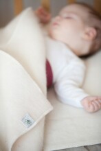 Lalina 1112 Vilnos antklodė kūdikiams balta