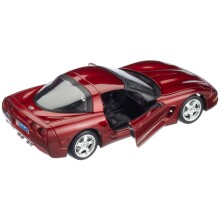 „Bburago“ 18-182038 m. „Chevrolet Corvette“ automobilio modelis, mastelis 1:18