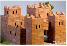 Brickmaster Castle Art.T101 Большой Конструктор Замок из настоящих кирпичиков 512 деталей