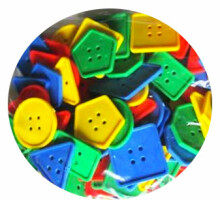 „I-Toys Art.A-046“ mokomasis žaislas su virvelėmis ir sagomis